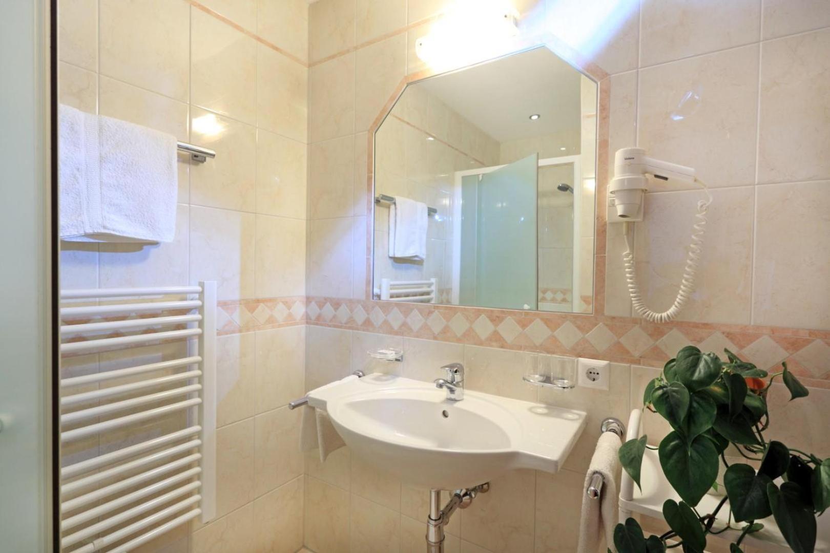Appartements Metzgerhof Niederau Rom bilde